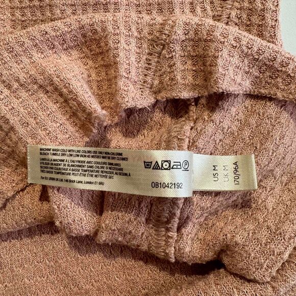 Free People Mauve Henley Top Button Textured Long Sleeve Thermal Transitional - Picture 8 of 11